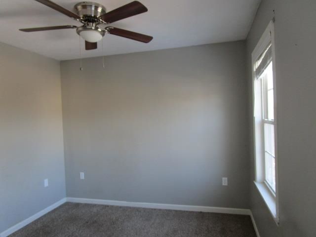 135 DILLON CT, New Market, VA 22844