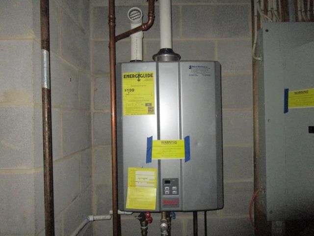 135 DILLON CT, New Market, VA 22844