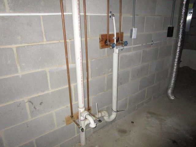 135 DILLON CT, New Market, VA 22844