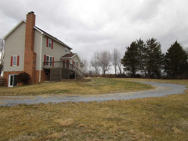 135 DILLON CT, New Market, VA 22844