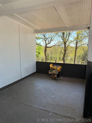 525 Choctaw Ridge, Sand Springs, OK 74063