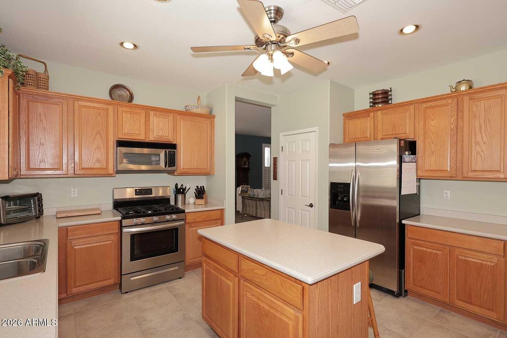 16645 N 173RD Avenue, Surprise, AZ 85388 — photo 3