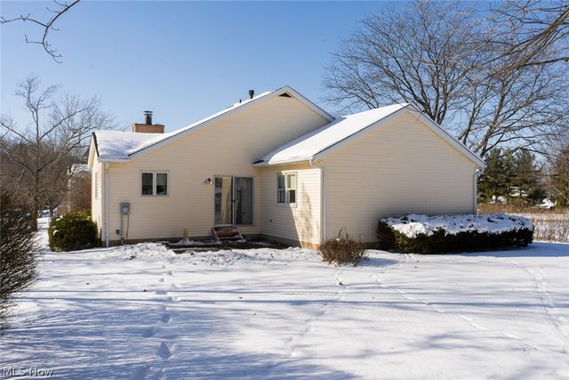 3210 S Billingsgate Circle NW, Canton, OH 44708