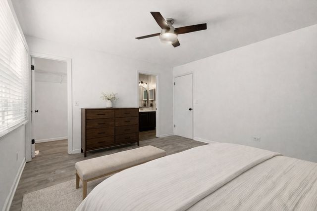 304 Jonquil Court, Aurora, IL 60504