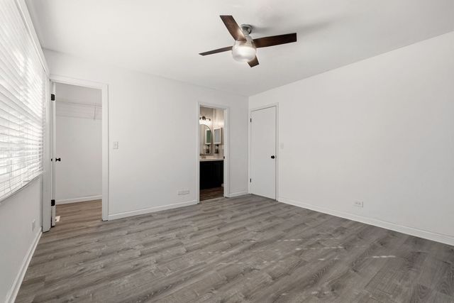 304 Jonquil Court, Aurora, IL 60504