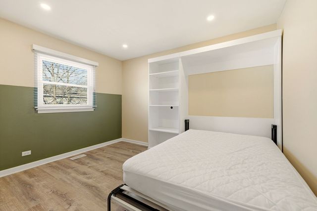 304 Jonquil Court, Aurora, IL 60504