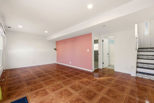 304 Jonquil Court, Aurora, IL 60504