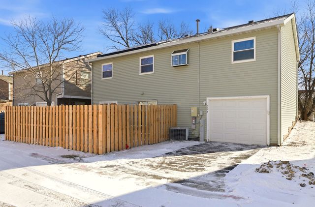 304 Jonquil Court, Aurora, IL 60504