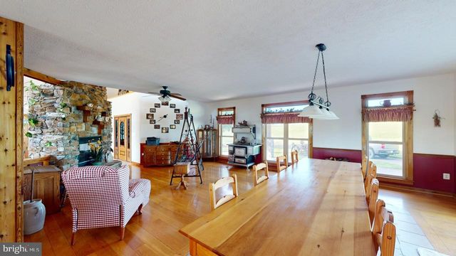 2810 DON MCCAULEY RD, Romney, WV 26757