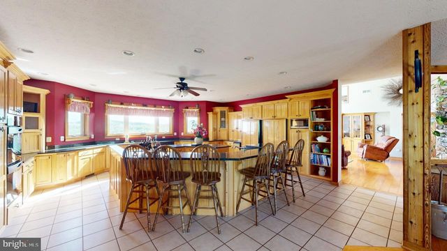 2810 DON MCCAULEY RD, Romney, WV 26757