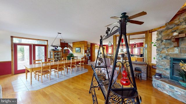 2810 DON MCCAULEY RD, Romney, WV 26757