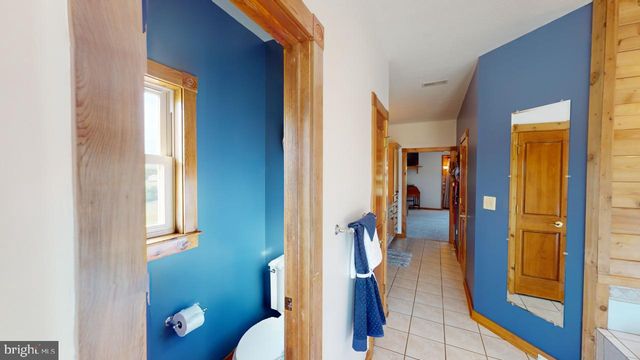 2810 DON MCCAULEY RD, Romney, WV 26757