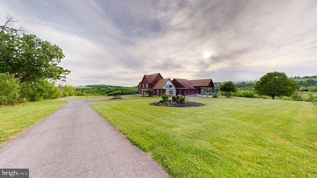 2810 DON MCCAULEY RD, Romney, WV 26757