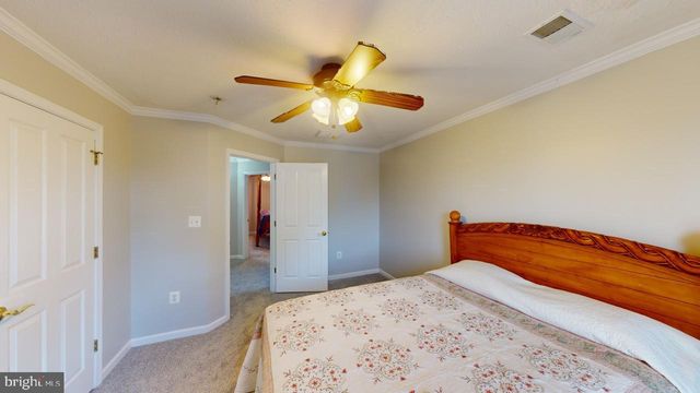 2810 DON MCCAULEY RD, Romney, WV 26757