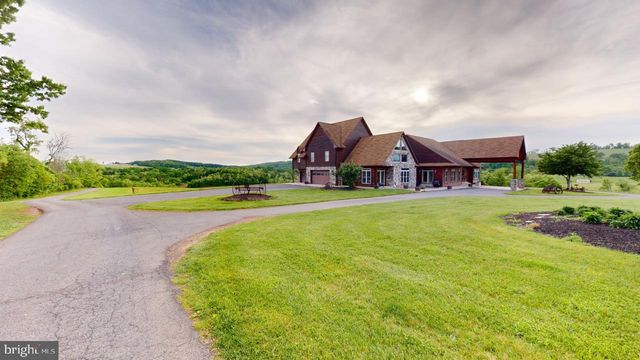 2810 DON MCCAULEY RD, Romney, WV 26757