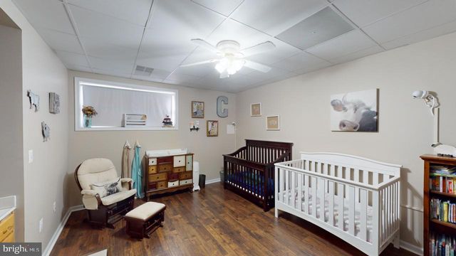 2810 DON MCCAULEY RD, Romney, WV 26757