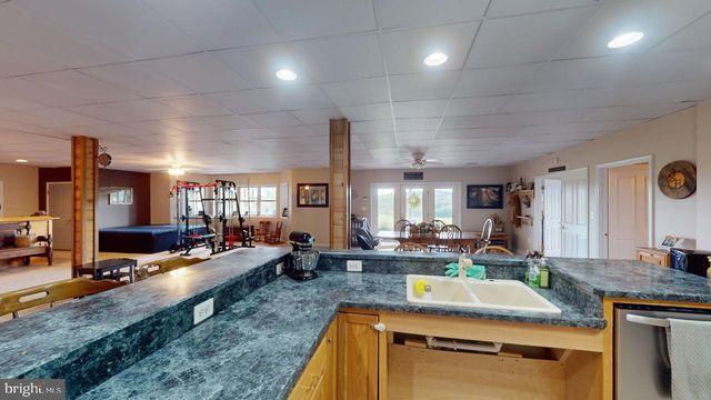 2810 DON MCCAULEY RD, Romney, WV 26757