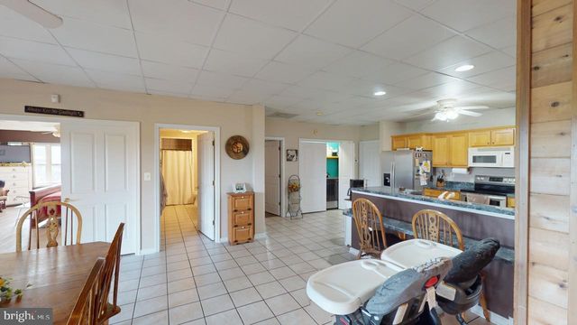 2810 DON MCCAULEY RD, Romney, WV 26757