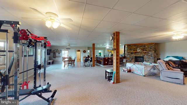 2810 DON MCCAULEY RD, Romney, WV 26757