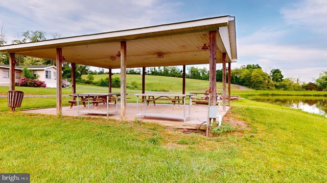 2810 DON MCCAULEY RD, Romney, WV 26757