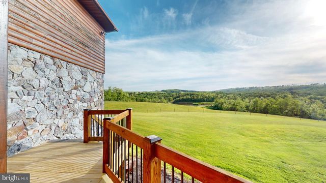 2810 DON MCCAULEY RD, Romney, WV 26757