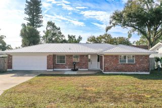 124 SHELLEY DRIVE, Winter Haven, FL 33884