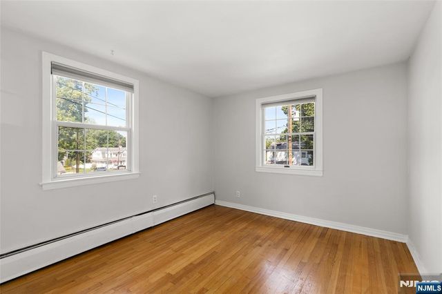 557 Monroe Court, River Edge, NJ 07661