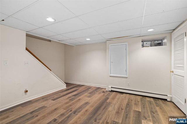 557 Monroe Court, River Edge, NJ 07661