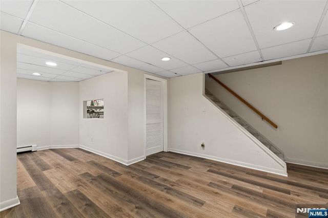 557 Monroe Court, River Edge, NJ 07661