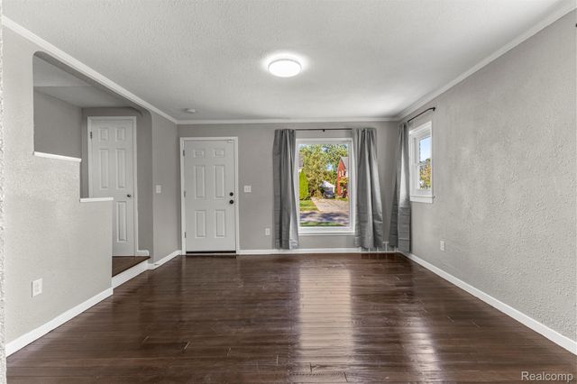 10842 Nottingham Road, Detroit, MI 48224