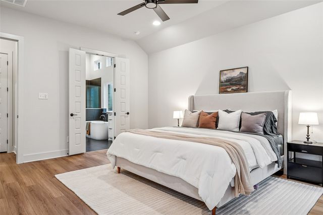 826 Townsman Court, Midlothian, TX 76065