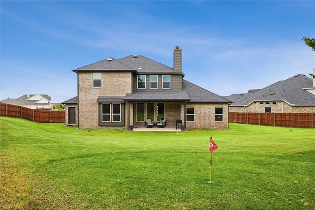 826 Townsman Court, Midlothian, TX 76065