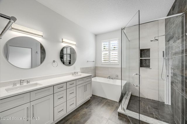 2093 Greenway Drive, Melbourne, FL 32901