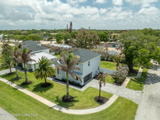 2093 Greenway Drive, Melbourne, FL 32901