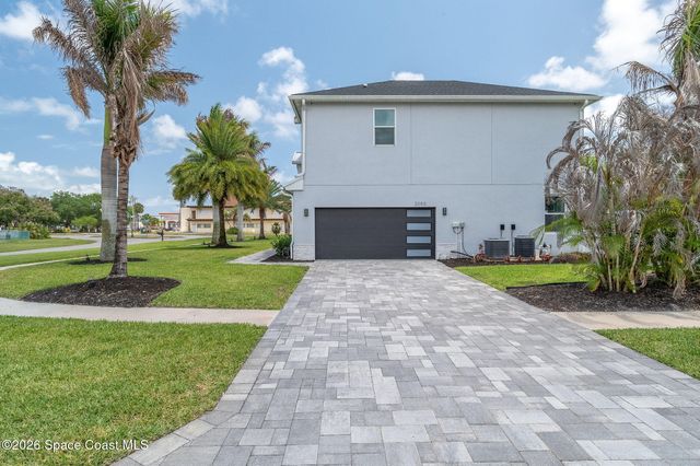 2093 Greenway Drive, Melbourne, FL 32901