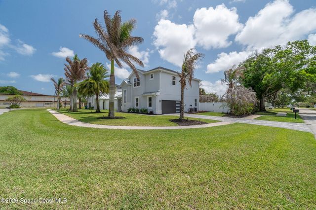 2093 Greenway Drive, Melbourne, FL 32901
