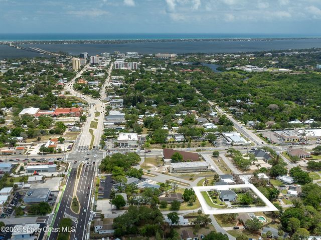 2093 Greenway Drive, Melbourne, FL 32901