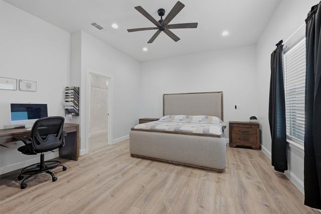 210 County Road 2184, Gainesville, TX 76240