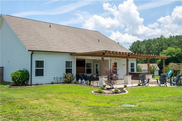 407 Glenn Trail, Winder, GA 30680