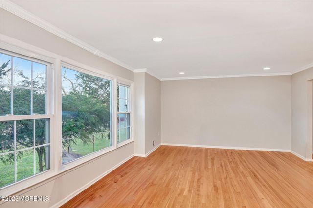 12 Margie Road, East Brunswick, NJ 08816