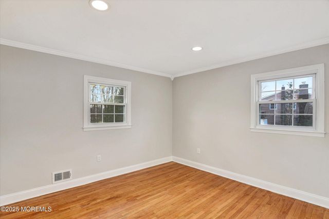 12 Margie Road, East Brunswick, NJ 08816