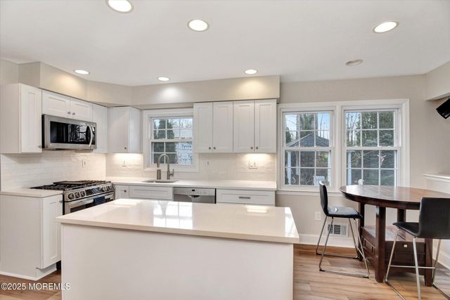 12 Margie Road, East Brunswick, NJ 08816