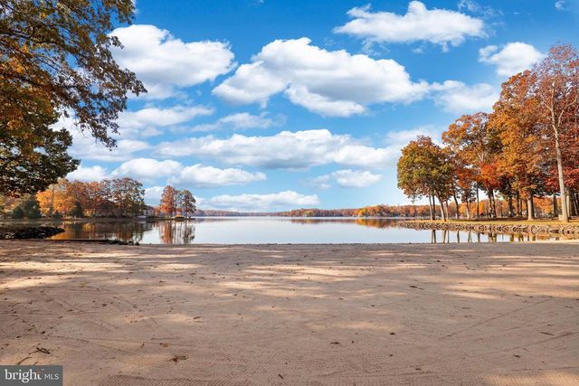 207 SPOTSWOOD RD, Locust Grove, VA 22508