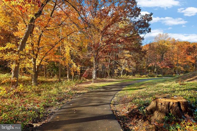 207 SPOTSWOOD RD, Locust Grove, VA 22508