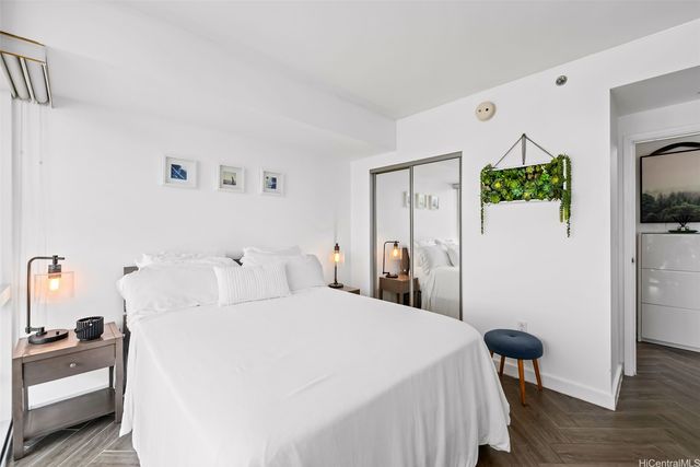 909 Kapiolani Boulevard 2405, Honolulu, HI 96814