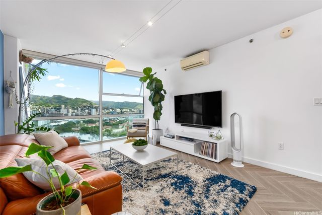 909 Kapiolani Boulevard 2405, Honolulu, HI 96814