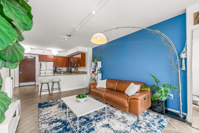 909 Kapiolani Boulevard 2405, Honolulu, HI 96814