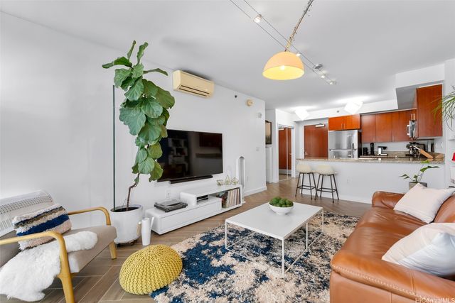 909 Kapiolani Boulevard 2405, Honolulu, HI 96814