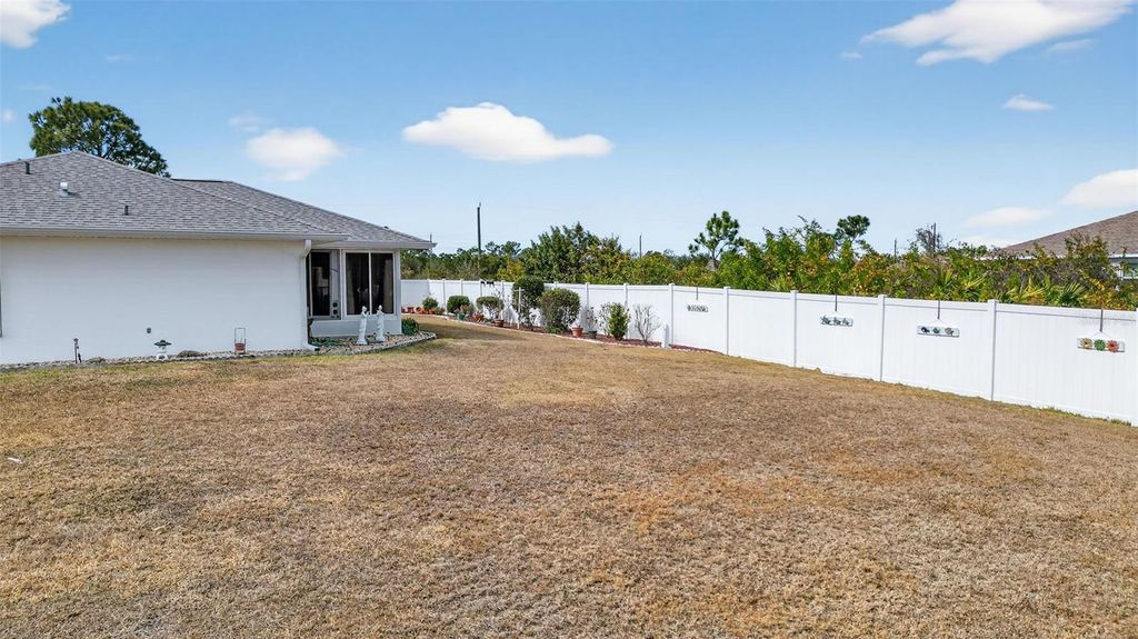 Image 28 of property listing at 12320 EVELYN AVENUE, Port Charlotte, FL 33981