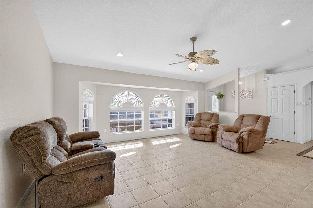 Image 31 of property listing at 12320 EVELYN AVENUE, Port Charlotte, FL 33981